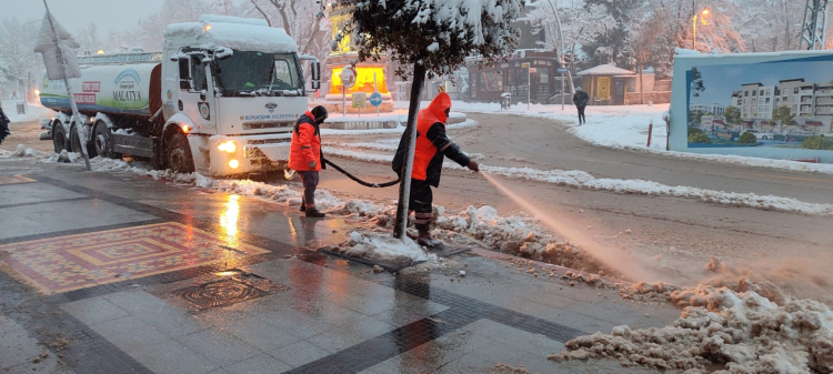 Malatya'da kar mesaisi