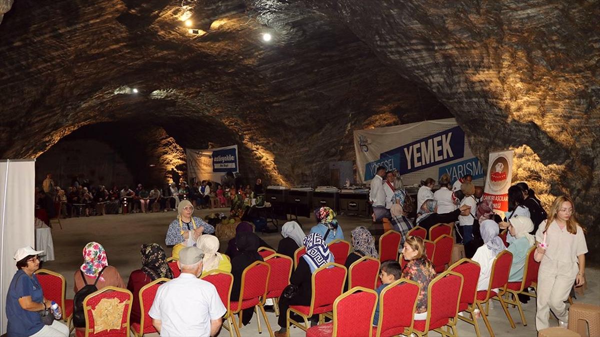 3. Uluslararası Tuz Festivali'nde Yöresel Yemek Yarışması Heyecanı