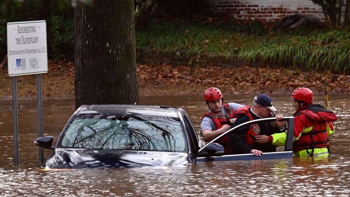 ABD'de Debby Kasırgası'nın Florida, Georgia ve South Carolina'da etkili olması bekleniyor