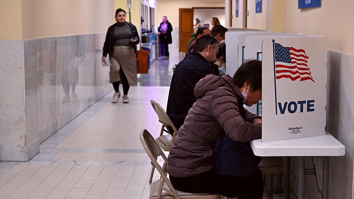 ABD'de sınır güvenliği ve yasa dışı göçmenler sorunu seçmen için ön sırada yer alıyor