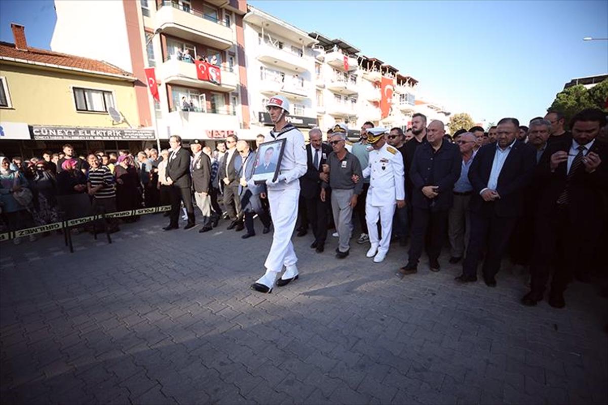 Ağrı'da şehit olan Piyade Uzman Çavuş Burak Geniş'in cenazesi toprağa verildi