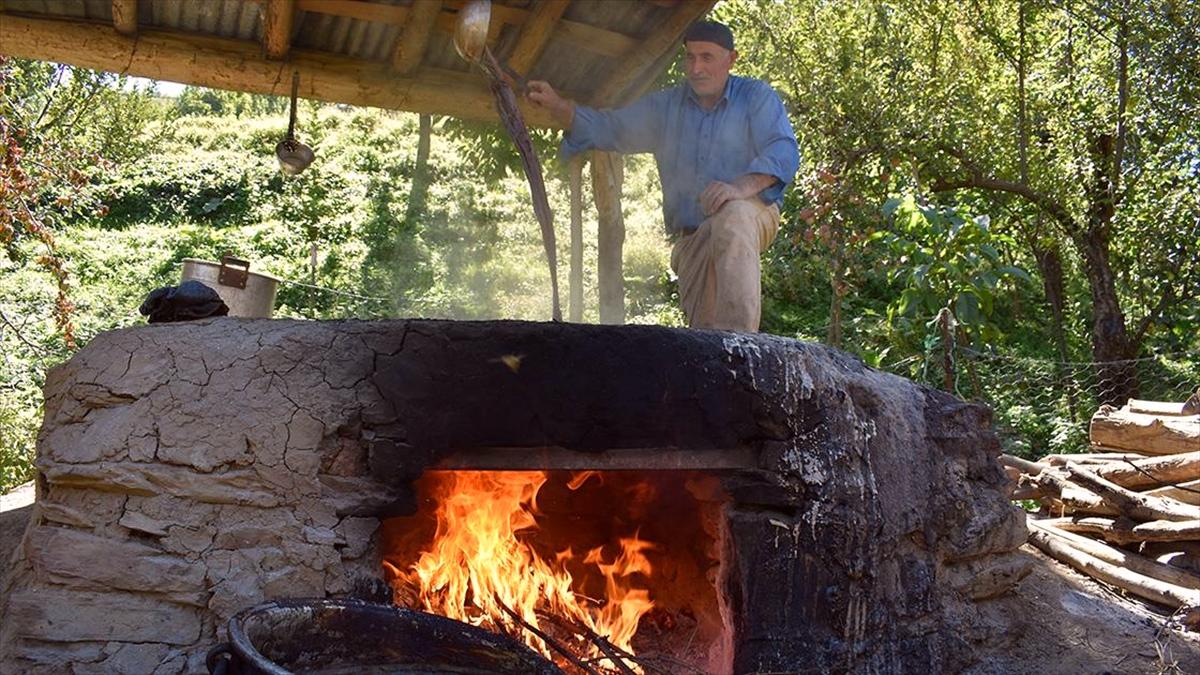 Akşar Köyü Üzüm Pekmezi Geleneği