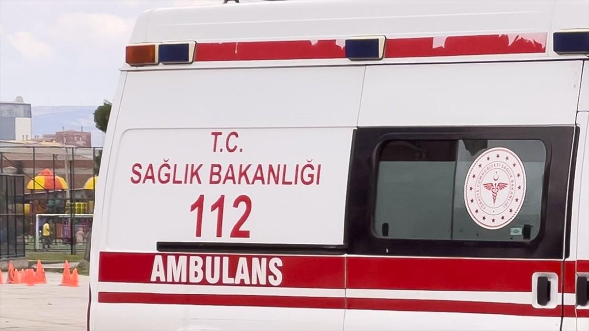 Ambulanslar ve Acil Sağlık Araçları ile Ambulans Hizmetleri Yönetmeliği Resmi Gazete'de yayımlandı