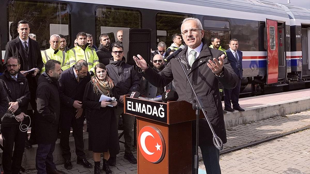 Ankara-Elmadağ banliyö tren seferleri Ramazan Bayram'ı sonuna kadar ücretsiz olacak