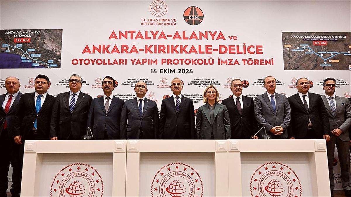 Ankara-Kırıkkale-Delice ve Antalya-Alanya otoyol projelerinin yapımı için imzalar atıldı