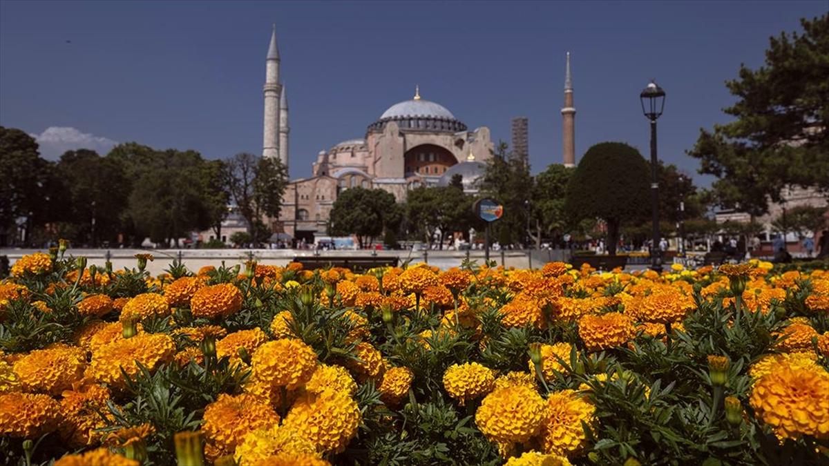 Ayasofya Camii Hakkında Bilgiler