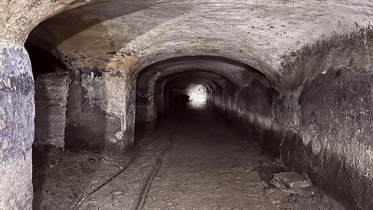 Ayasofya'nın yer altı yapıları temizlenerek ziyarete açılacak