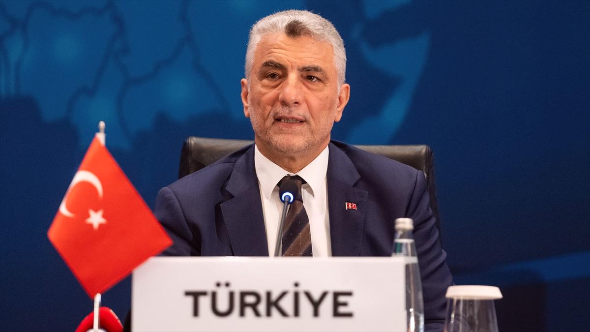 Bakan Bolat: İİT ülkeleri arasındaki ticaretin 2025 yılı itibarıyla yüzde 25'e çıkarılması konusunda kararlıyız