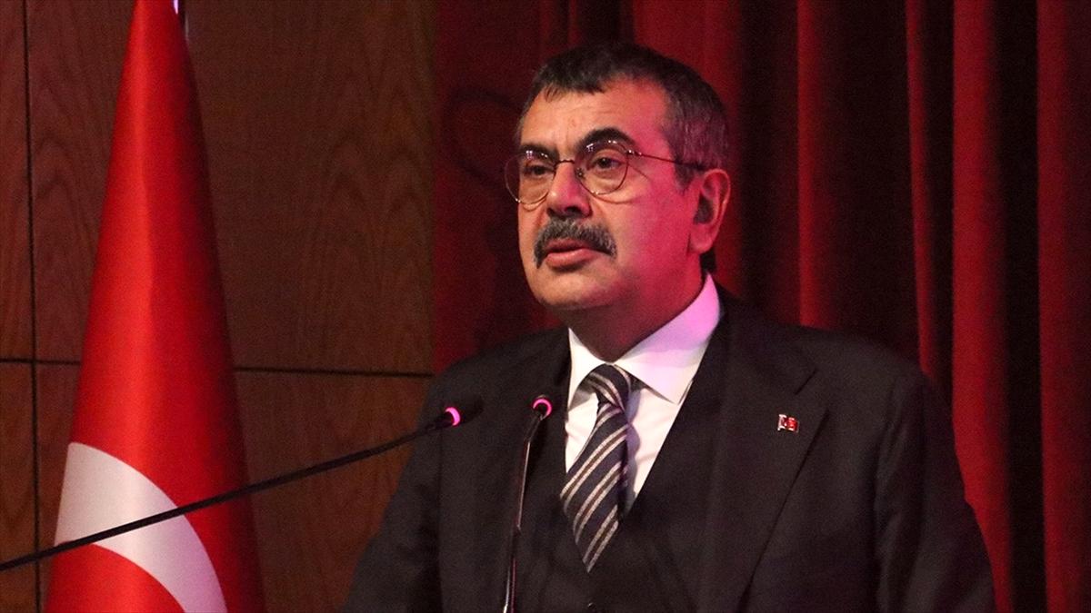 Bakan Tekin'den öğrencilere yarıyıl tatili tavsiyesi