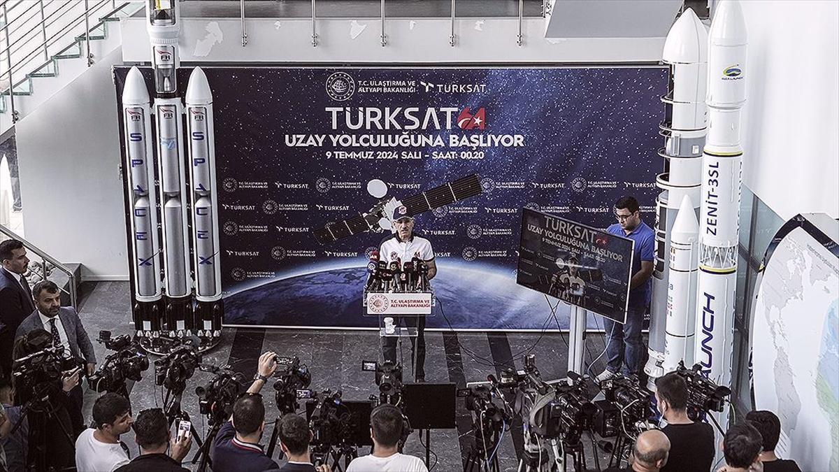 Bakan Uraloğlu: Türksat 6A'nın fırlatma prosedürlerinde sona geldik