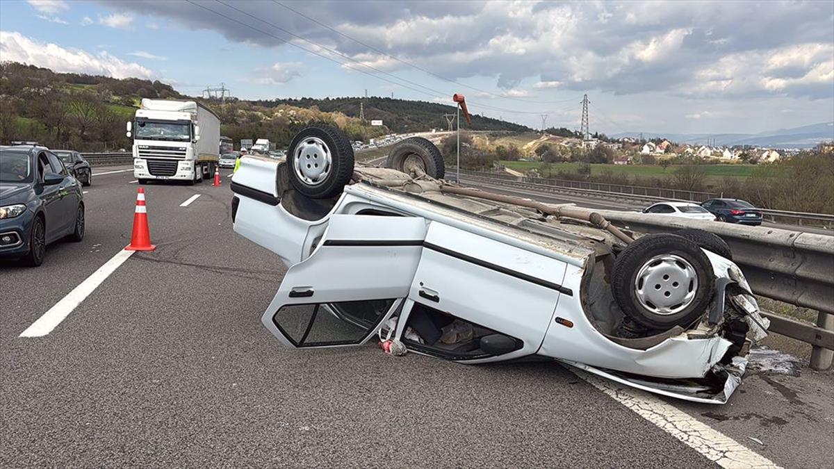 Bayram tatilinin ilk 3 günündeki trafik kazalarında 19 kişi öldü, 2 bin 912 kişi yaralandı