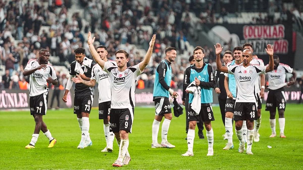 Beşiktaş, UEFA Avrupa Ligi'nde yarın Ajax'a konuk olacak