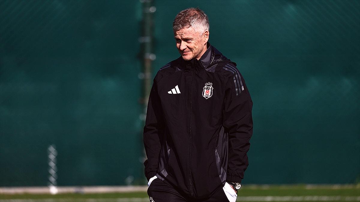 Beşiktaş'ta teknik direktör Ole Gunnar Solskjaer, ilk idmanına çıktı