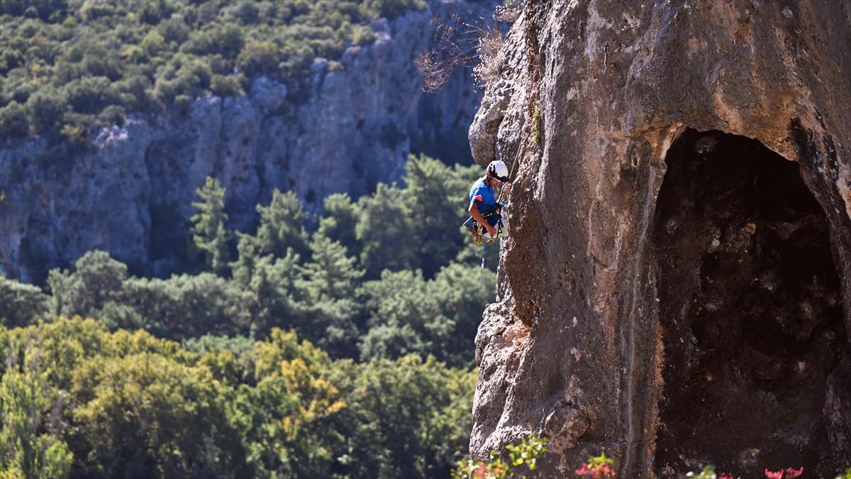 Beydağları Doğa Sporları: Antalya'nın Macera Dolu Yükseklikleri