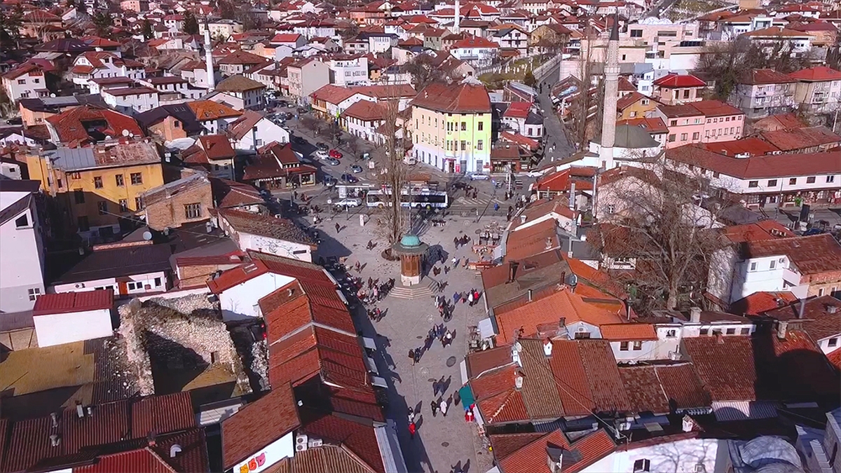 Bosna Hersek'in Osmanlı mirası çarşısındaki Sebil çeşmesi havadan görüntülendi