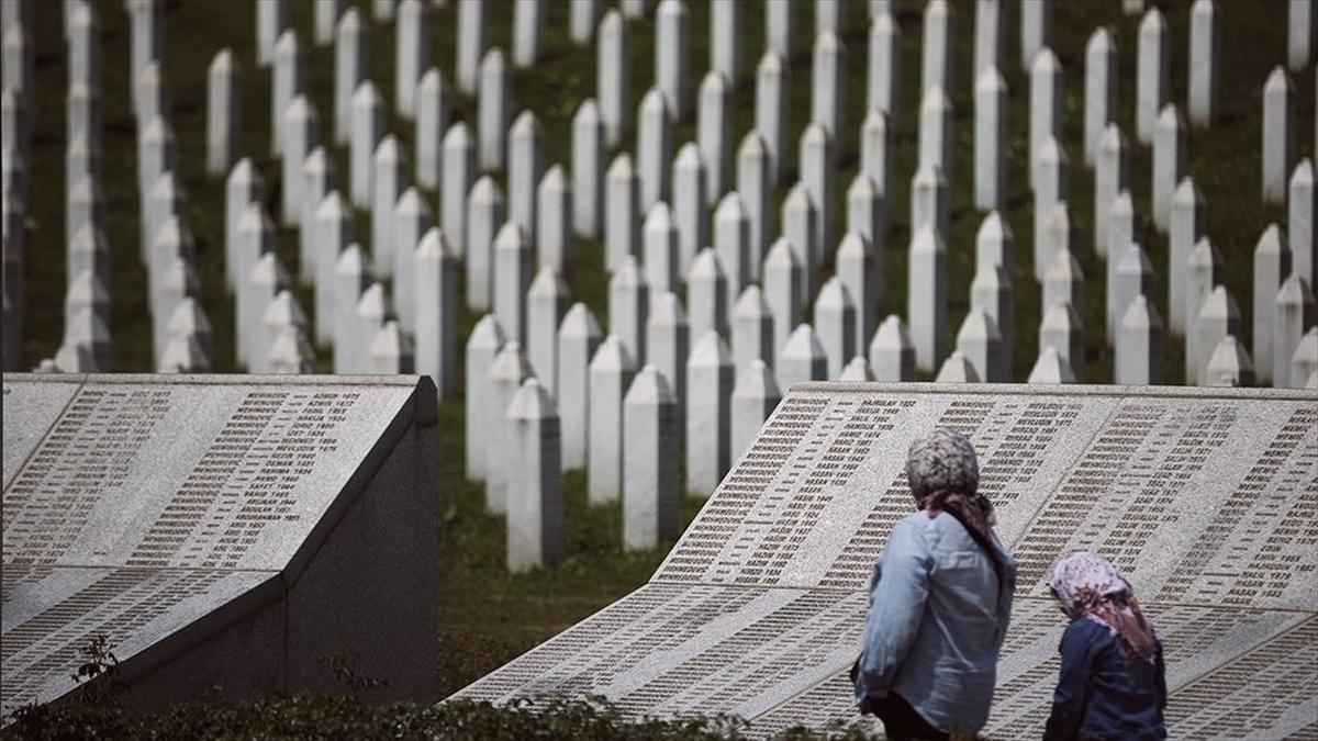 Bosna Hersek'teki Sırp Cumhuriyeti'nde savaş suçlularının 