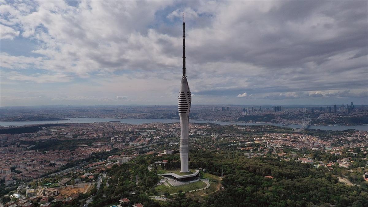 Çamlıca Kulesi'ni 3 yılda 1 milyon 800 bin kişi ziyaret etti