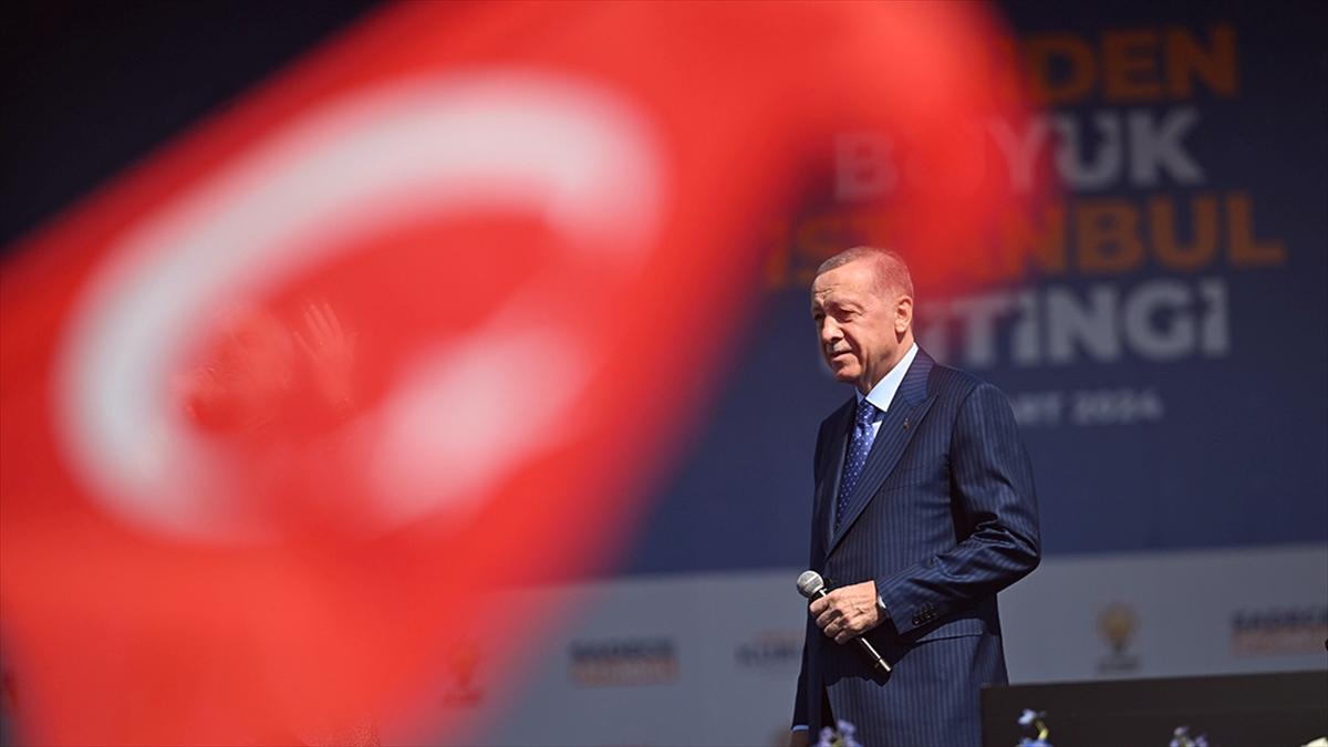 Cumhurbaşkanı Erdoğan: 31 Mart'ta İstanbul'un Türkiye Yüzyılı yürüyüşünü başlatacağız