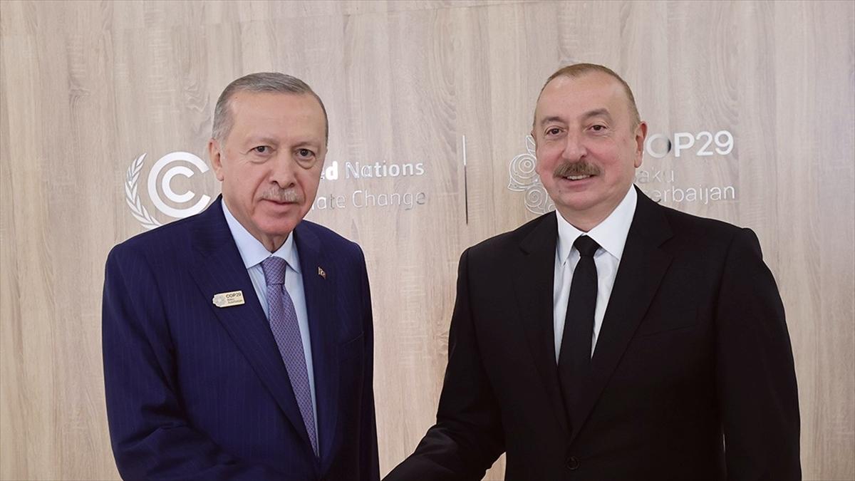 Cumhurbaşkanı Erdoğan, Azerbaycan Cumhurbaşkanı Aliyev ile görüştü