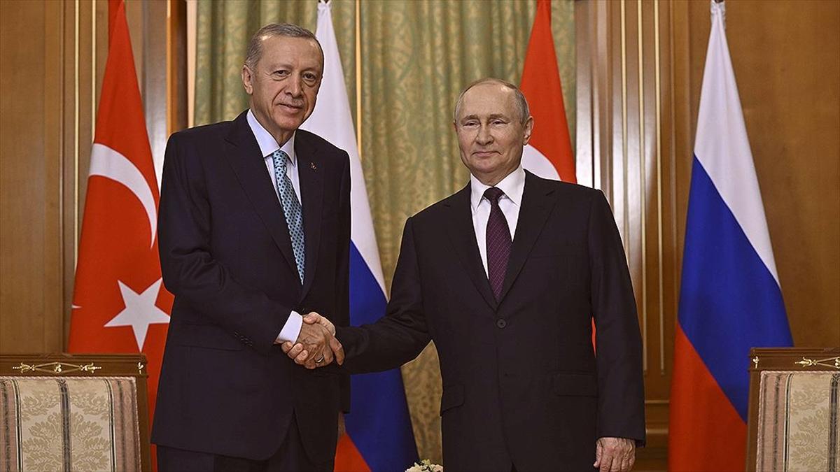 Cumhurbaşkanı Erdoğan, Rusya Devlet Başkanı Putin'i tebrik etti