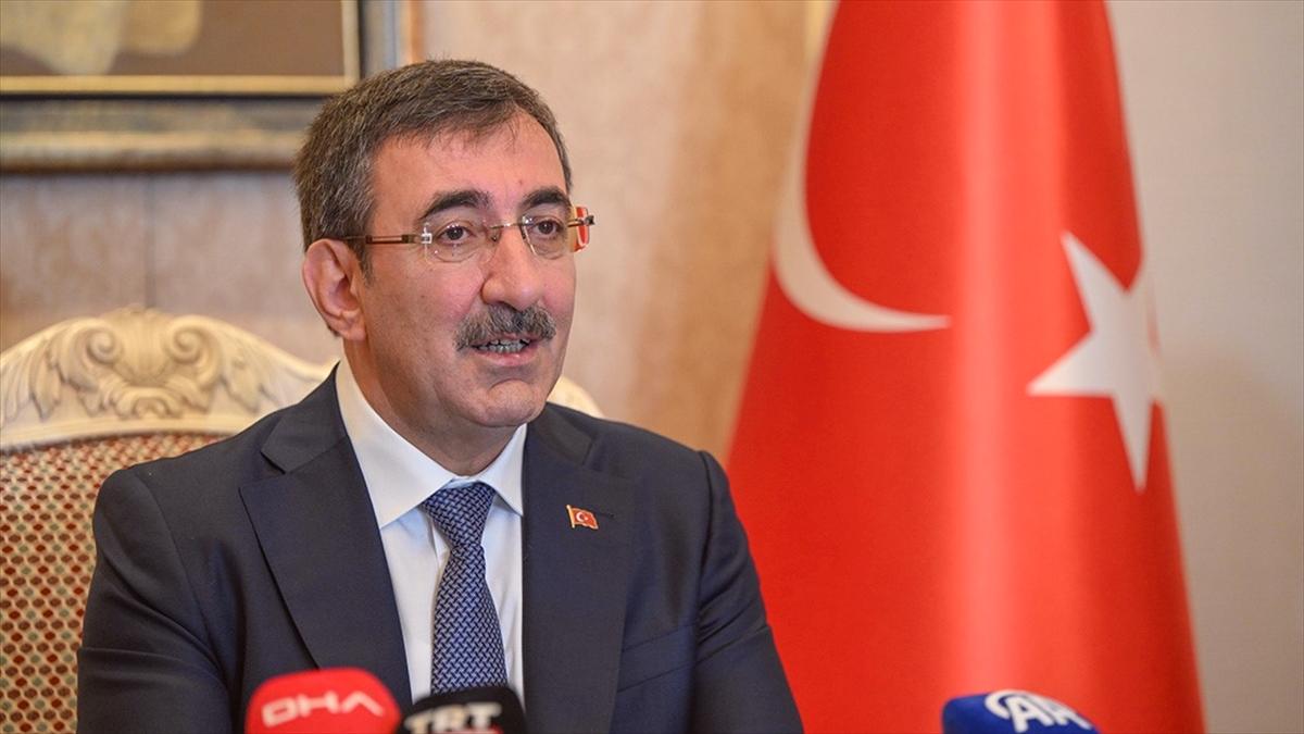 Cumhurbaşkanı Yardımcısı Yılmaz: Dijital bağımsızlığımızı güçlendirecek çeşitli çalışmaları hükümet olarak yürütüyoruz