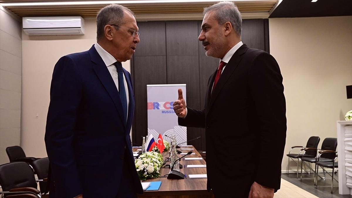 Dışişleri Bakanı Fidan, Rus mevkidaşı Lavrov ile görüştü