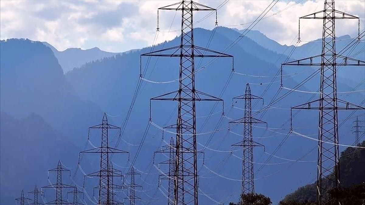 Elektrik üretimi ağustosta yüzde 1,53 azaldı