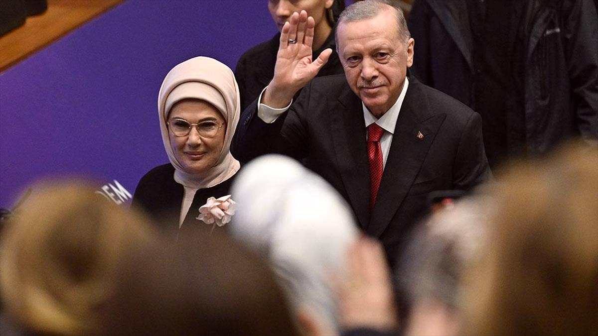 Emine Erdoğan'dan 