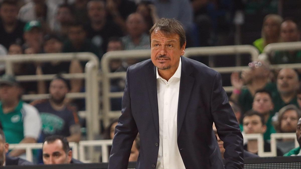 Ergin Ataman, Panathinaikos'taki başarısını THY Avrupa Ligi şampiyonluğuyla taçlandırmak istiyor