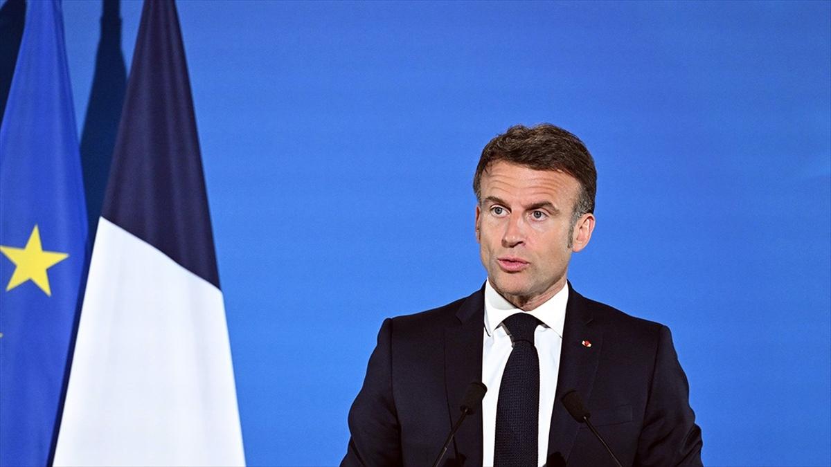 Erken seçim kararı alan Macron'dan aşırı sağa karşı ittifak çağrısı