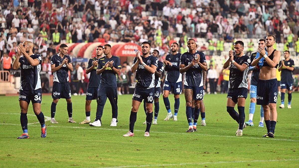 Fenerbahçe, Süper Lig'de yarın Samsunspor'a konuk olacak