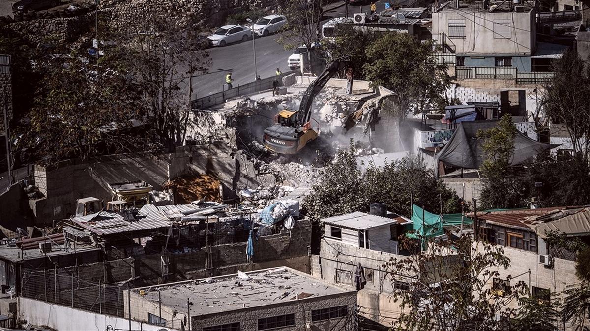 Filistin, İsrail'in Kudüs'ün Bostan Mahallesi'ndeki yıkımlarını 