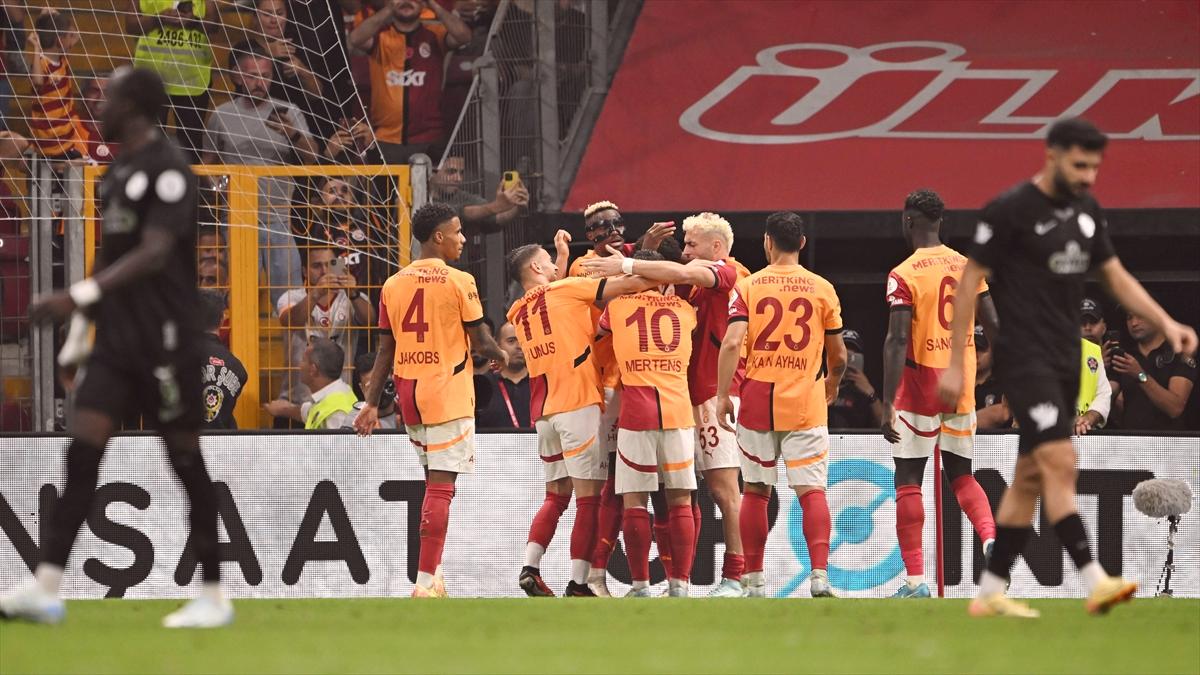 Galatasaray, konuk ettiği Çaykur Rizespor'u farklı yendi