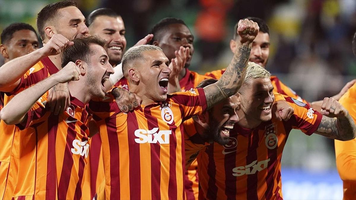 Galatasaray, Süper Lig'de üst üste kazanma rekorunu kırmak istiyor