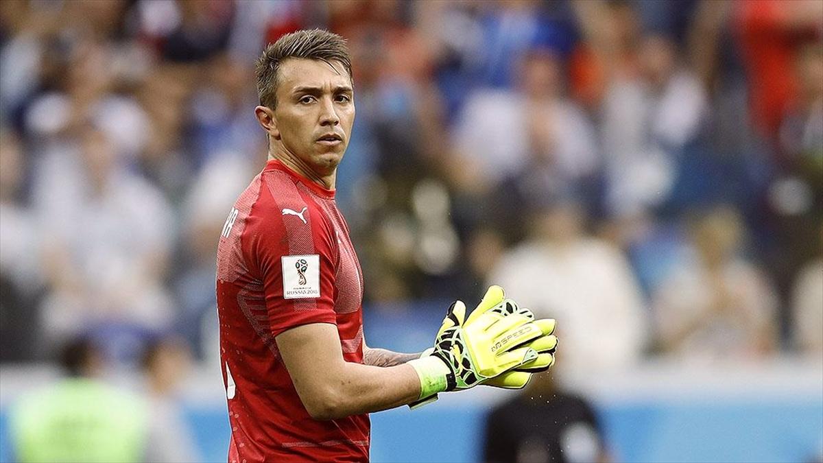 Galatasaray'ın Uruguaylı kalecisi Muslera, milli takım kariyerini noktaladı