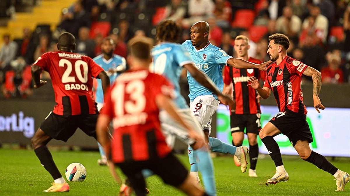 Gaziantep FK ile Trabzonspor 0-0 berabere kaldı