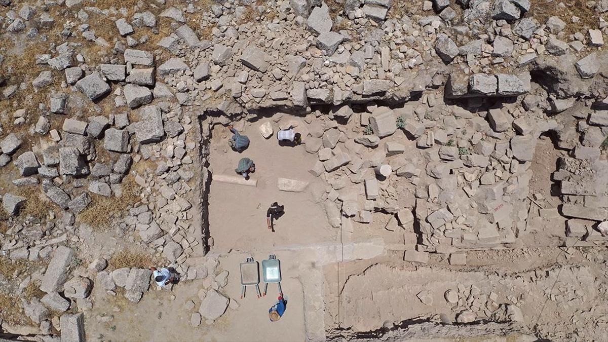 Harran Ören Yeri'nde 5. Yüzyıla Ait Kilise Kalıntıları Bulundu