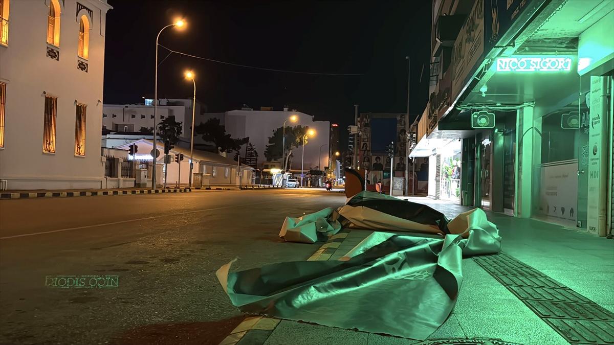 Hatay'da fırtına yaşamı olumsuz etkiledi