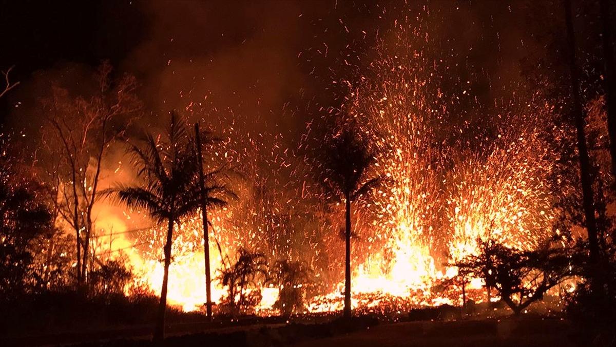 Hawaii'de orman yangınları nedeniyle 200 evin sakini tahliye edildi