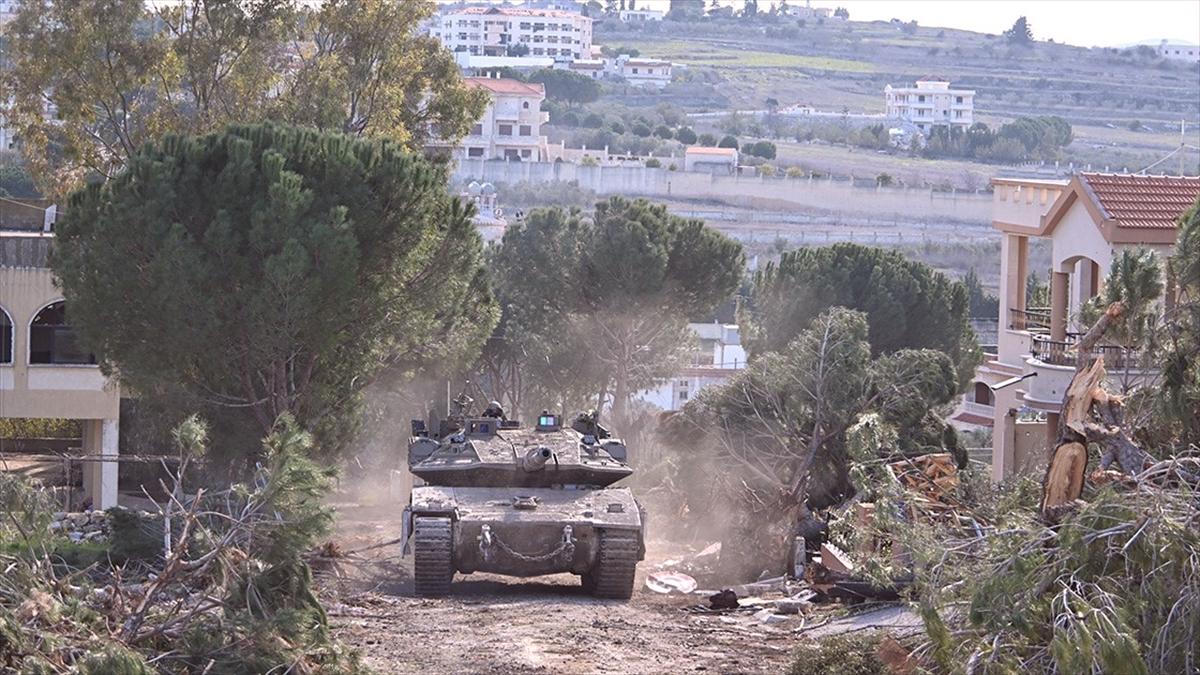 İsrail'in Lübnan'ın güneyinde düzenlediği saldırıda bir kadın hayatını kaybetti