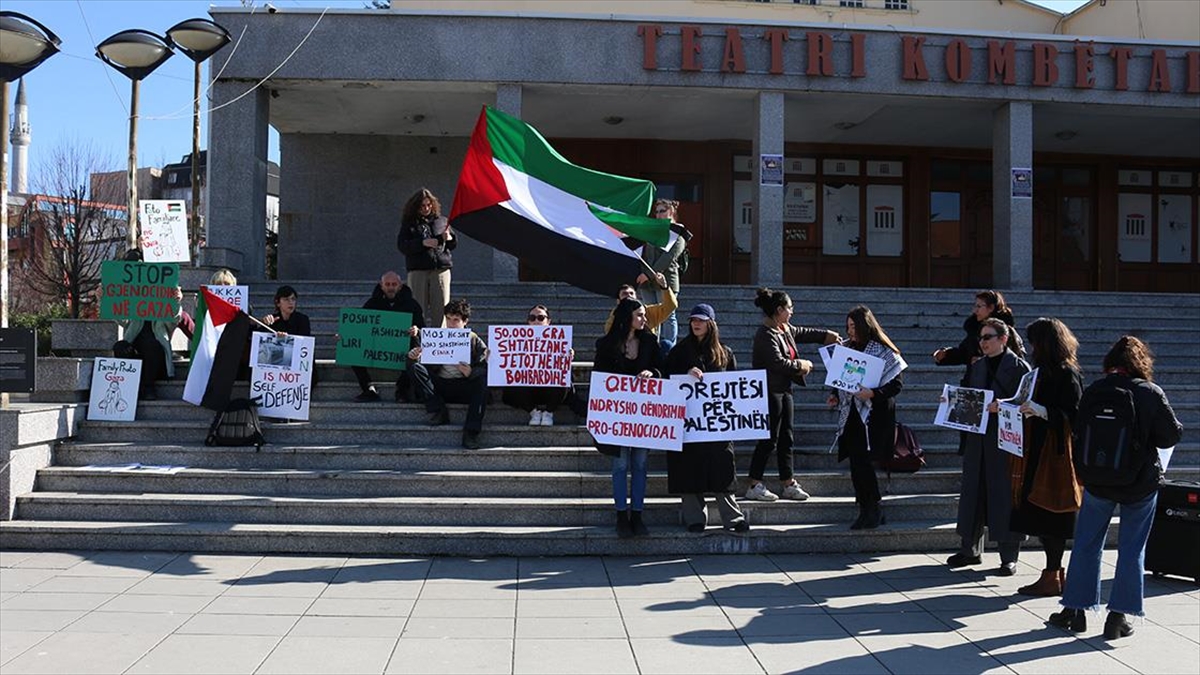 İsrail'in Refah kentine yönelik saldırıları Kosova’da protesto edildi