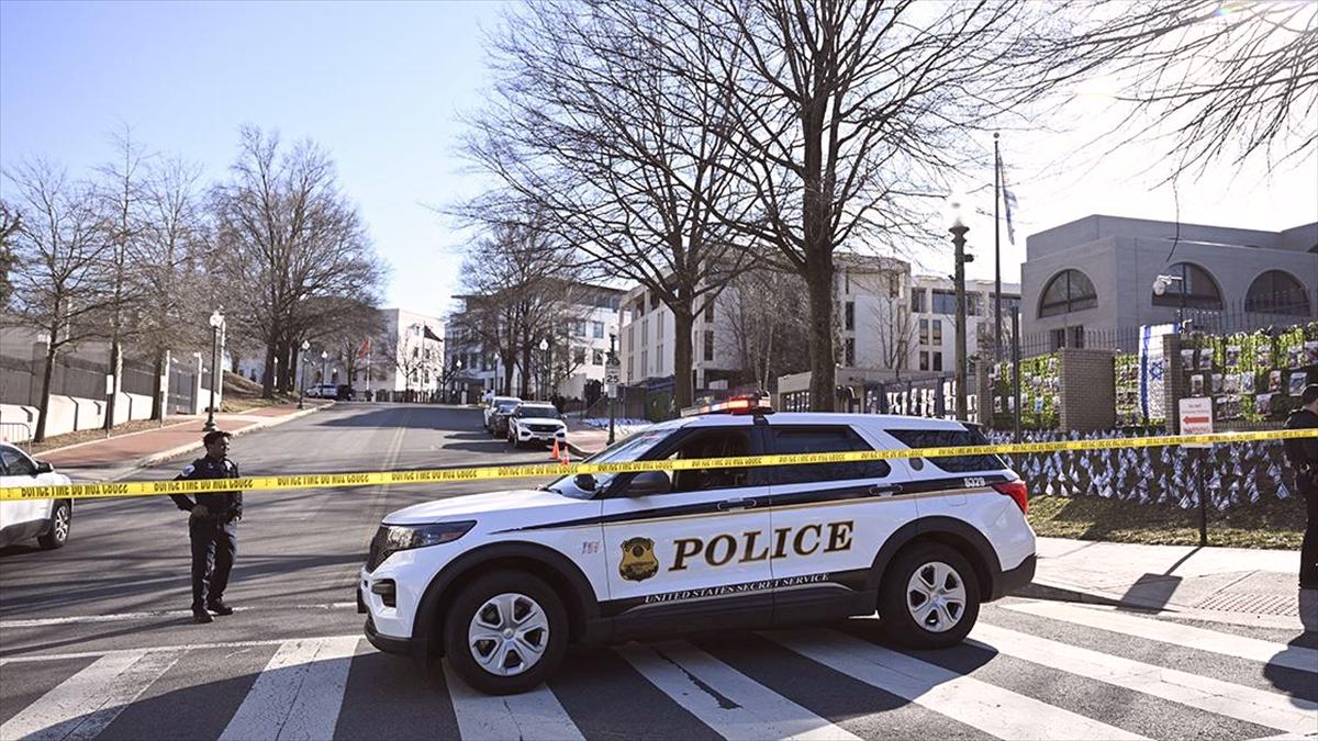 İsrail'in Washington Büyükelçiliği önünde Gazze için kendini yakan kişinin ABD'li asker olduğu ortaya çıktı