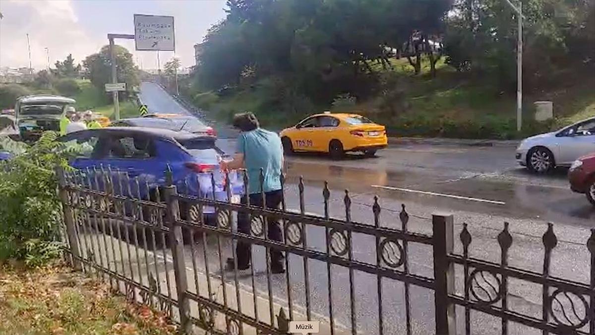 İstanbul'da sağanak trafik kazalarına neden oldu