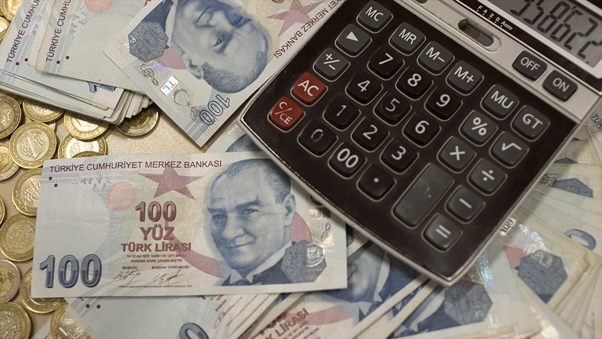 Kamu personeline gelecek yıl 3,5 trilyon lira ödeme yapılacak