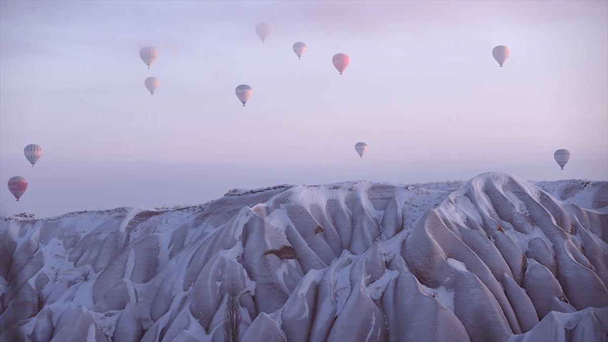 Kapadokya'da balonlar 6 gün sonra yeniden gökyüzünde