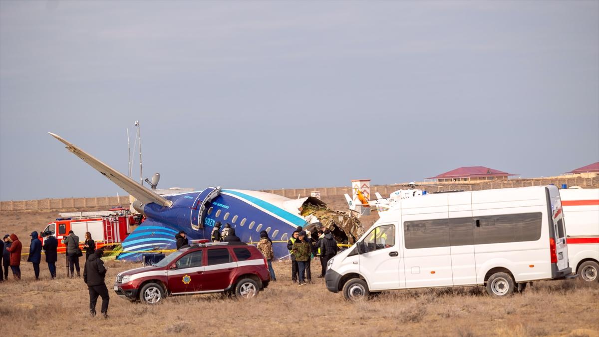 Kazakistan'ın Aktau yakınlarında düşen Azerbaycan uçağının kara kutularının deşifresi tamamlandı