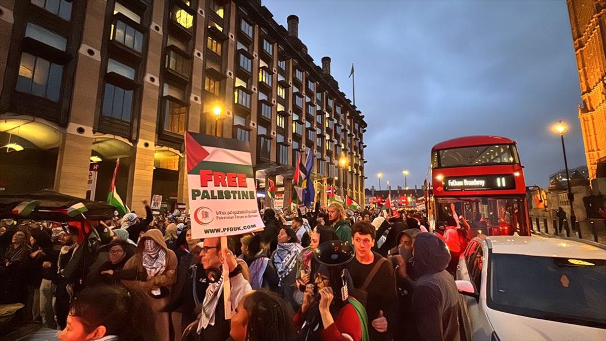 Londra'da İsrail Protestoları