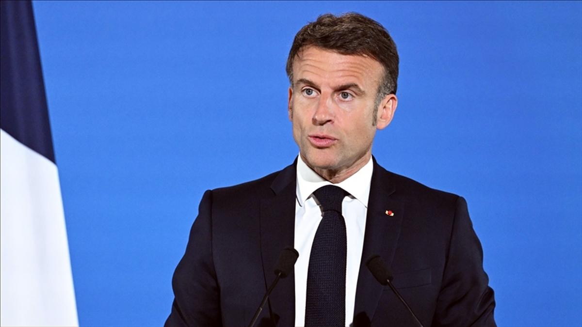 Macron: Gazze'deki savaş sona ermeli