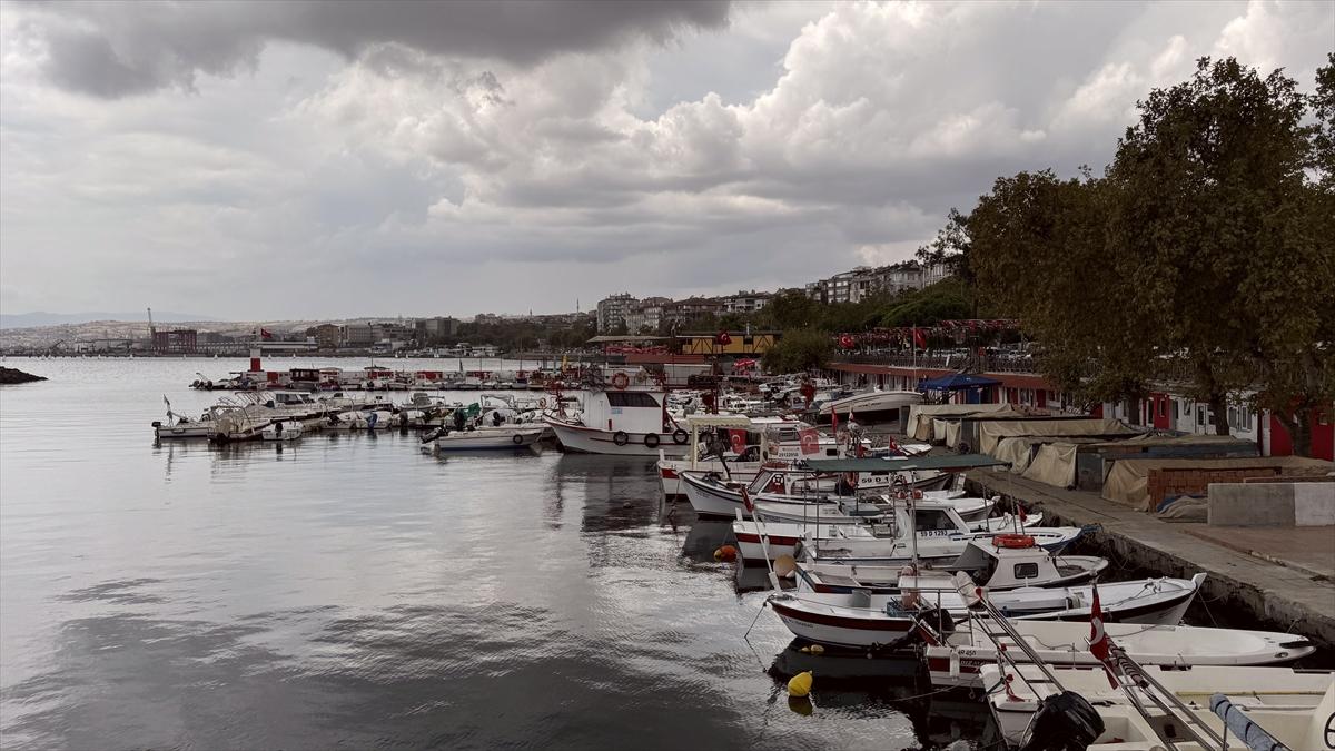 Marmara ve Ege Denizi için fırtına, Ege ve Doğu Karadeniz için sağanak uyarısı