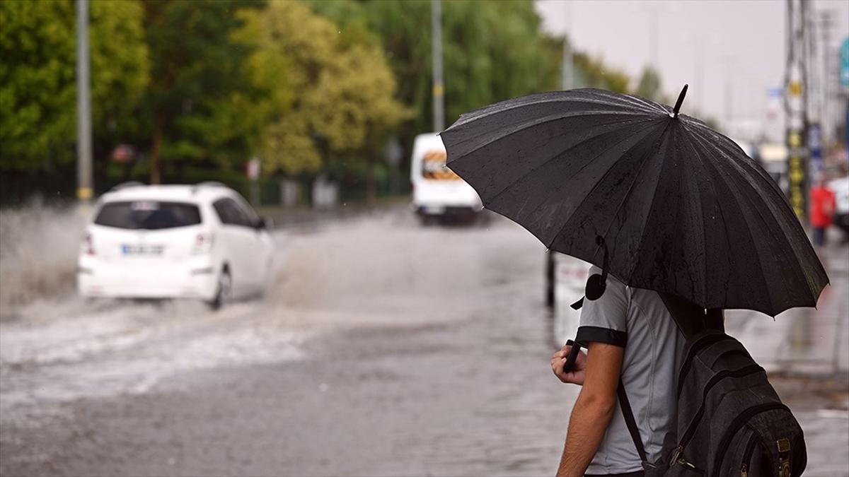 Meteorolojiden 10 il için yerel kuvvetli yağış uyarısı